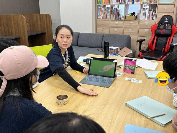 🎉✨春日井翔陽高等学院で特別な英会話教室を開催✨🎉